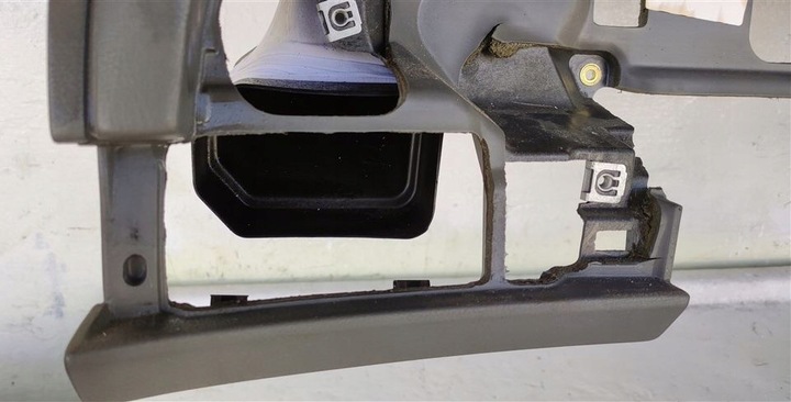 фото №9, Панель раздаточная серый audi a6 c6 eur 4f1857041r