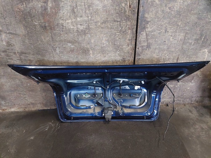 фото №12, Комплектний зад кришка бампер лампи toyota avensis t25 рестайлінг sedan 8s6