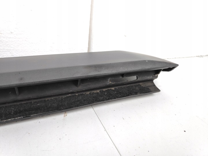 фото №10, Vw passat b8 аксессуар планка дверь правый зад 3g0854902c