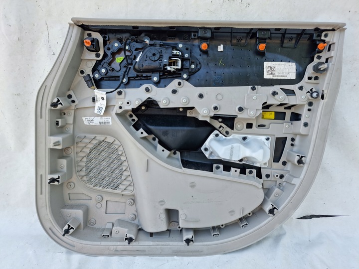 фото №8, Chrysler pacifica 3.6 боковина дверь левый перед 18r