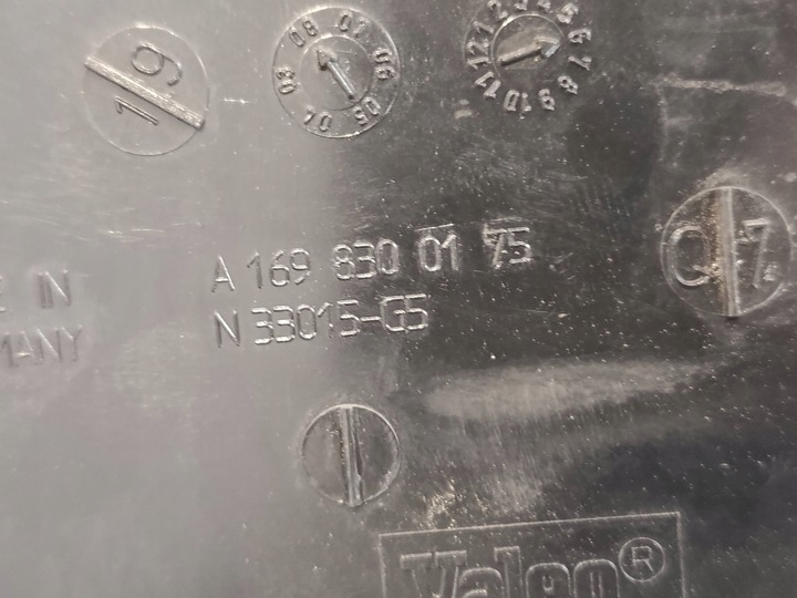 фото №6, Заглушка левая панель под лобовым стеклом маскировочная накладка боковая mercedes-benz a w169 рестайлинг