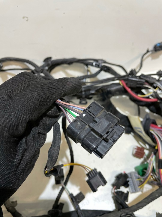 фото №6, Renault megane iv gt 1.6 tce edc установка джгут