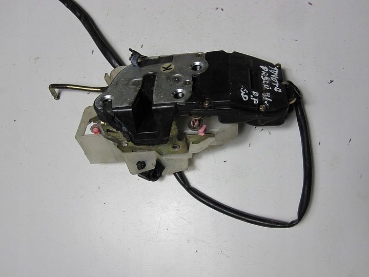 фото №4, Замок двері переднє праві toyota paseo 3d 1996r