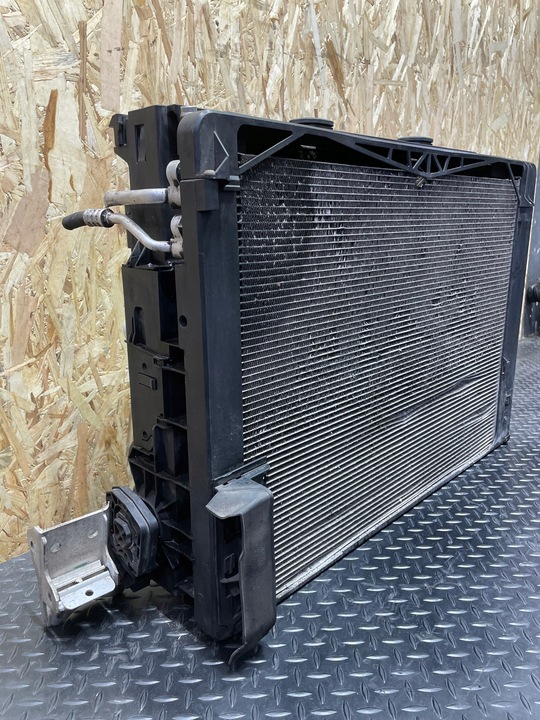 фото №12, Комплект радіатор радіатор вентилятор bmw f10 f11 n57 3.0d автомат