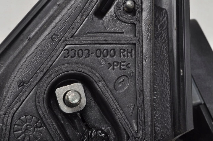 фото №12, Volvo s40 v50 дзеркало праве рестайлінг 3303-000 6 pin