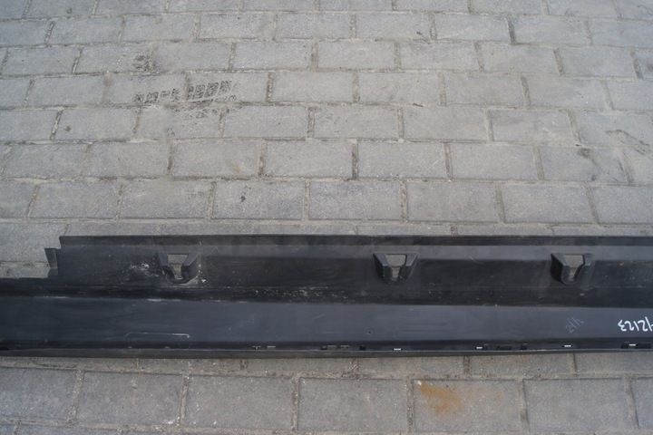 фото №12, Планка накладка пороговая правая ml w166 a1666900440