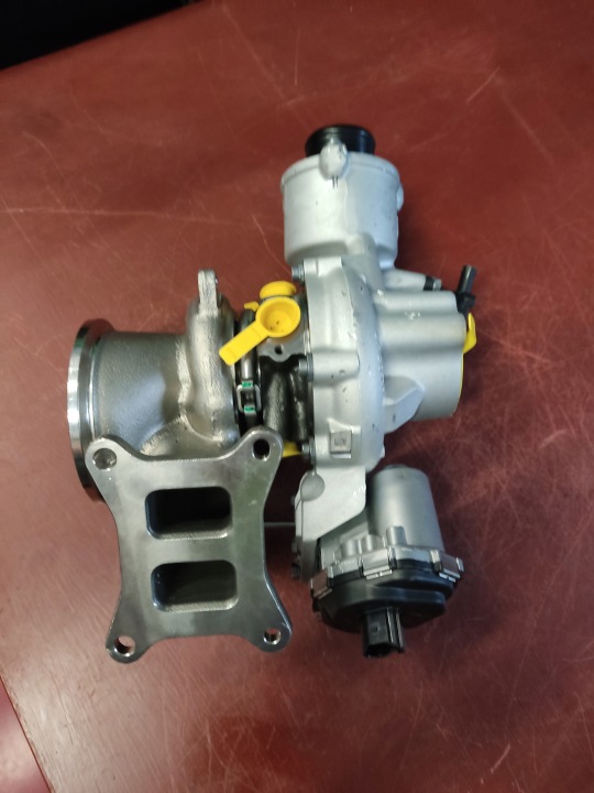 фото №13, Турбонагнітач audi vw 2.0t 06n145702d oem номер нова