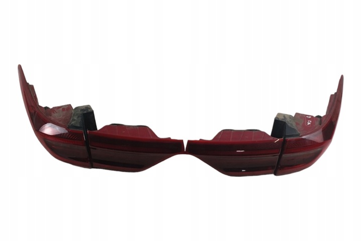 фото №14, Комплект лампа задніх kia sportage ql 92401f1600 1.6l дизель 100kw 2019