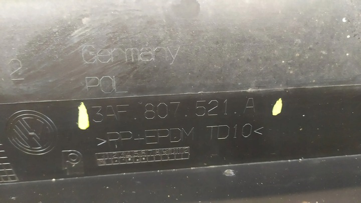 фото №10, Планка накладка спойлер зад passat b7 + жгут