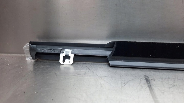 фото №10, Планка накладка двері лівий перед volvo xc60 ii 18-25r нова оригінальний номер 31108868