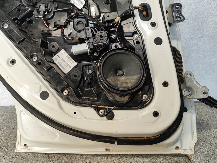 фото №9, Infiniti qx30 двері ліві задні лівий зад qab 17r