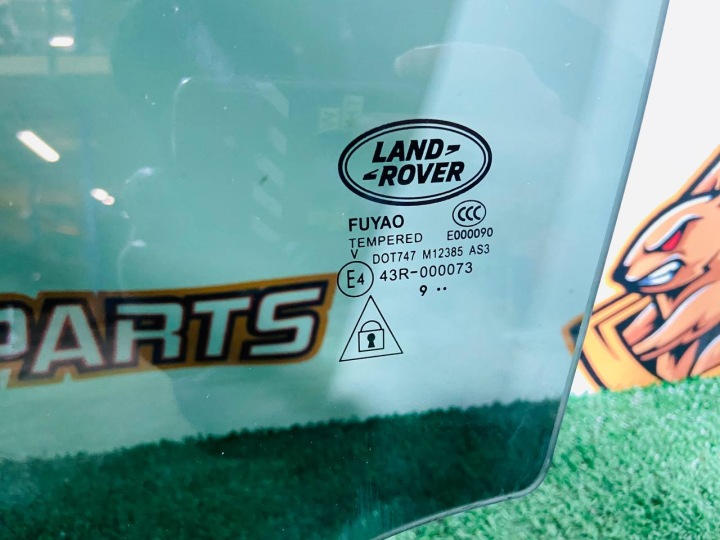 фото №7, Стекло дверь зад левая range rover l560 j8a2-25713-bb