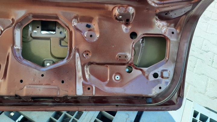 фото №14, Задня кришка nissan primera p12 hb 01-08r