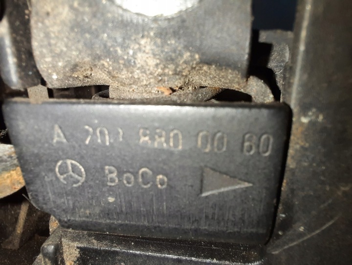 фото №5, Mercedes w203 00-04 універсал замок капота кришки двигуна a2038800060 359u