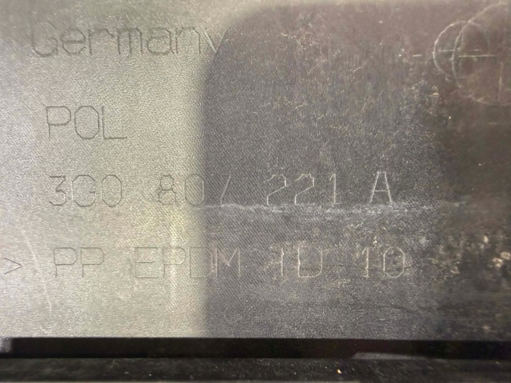 фото №12, Vw passat b8 бампер перед передній 2015-2019 розпилювач. pdc lc9x 3g0807221a