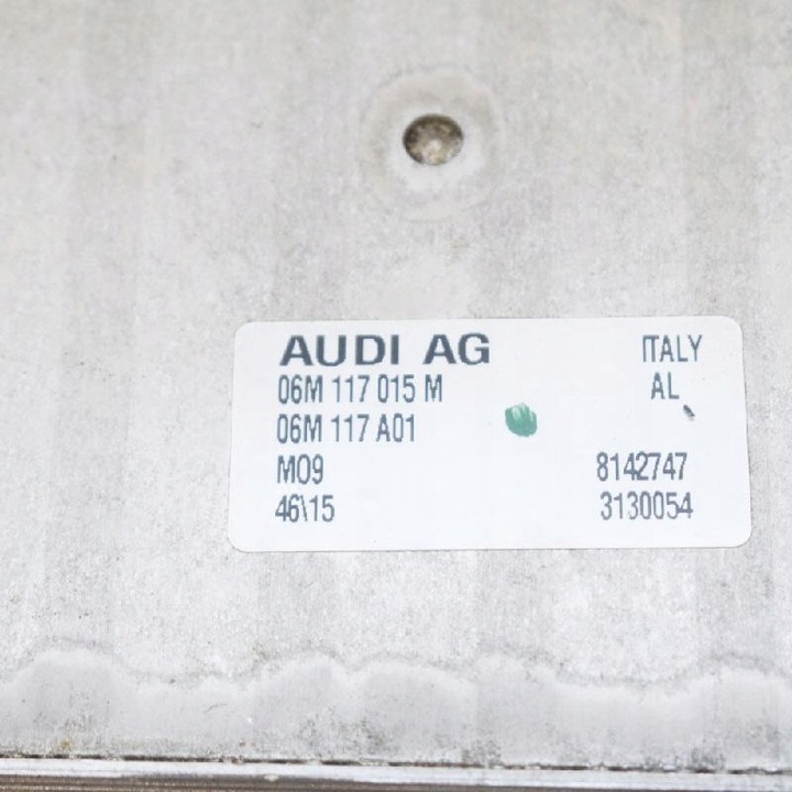 фото №6, Audi q5 80a радиаторов масла 06m117015m 3.0 tfsi 2017