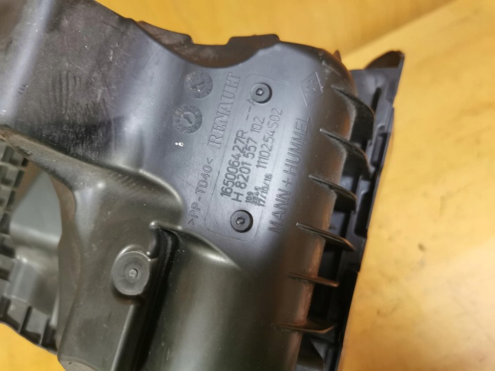 фото №10, Корпус фільтра повітря renault megane iv 1.2 tce 132km 165006427r