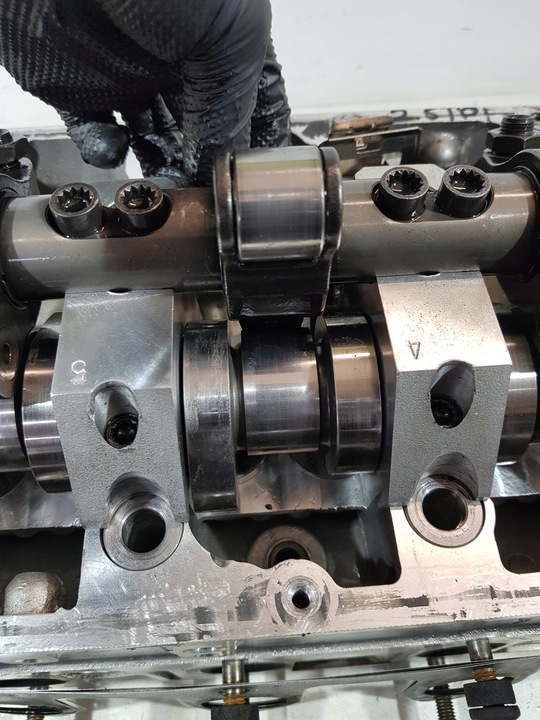 фото №7, Головка комплектна vw t5 2.5 tdi axd bnz