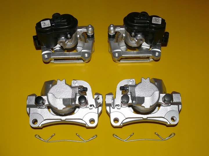 фото №9, Затискачі лівий праві перед зад audi a4 b9 314 300