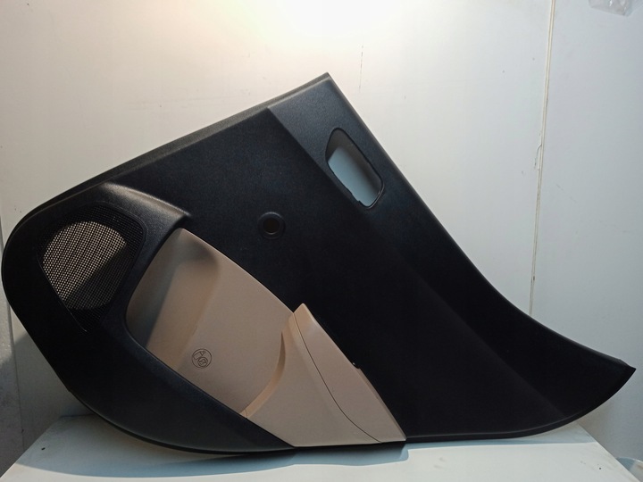 фото №1, Hyundai i10 ii боковина оббивка двері праві зад