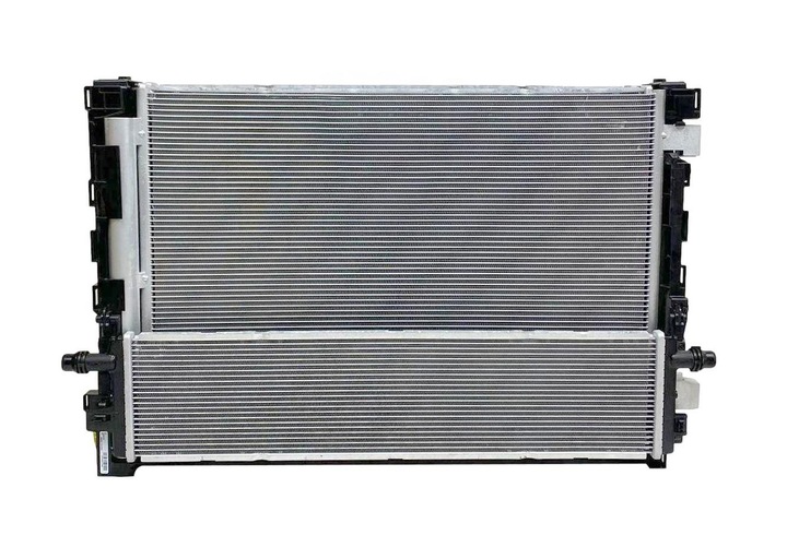 фото №1, Комплект 3x радіаторів mercedes c-klasa w206 c43 amg a0995009900 a0995004502