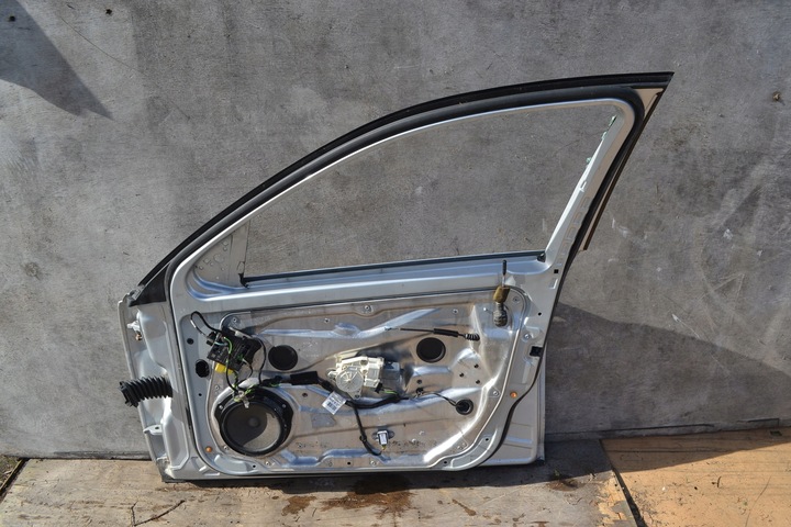 фото №2, Дверь правые перед mercedes c-klasa 204 w204