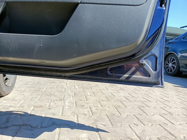фото №10, Дверь правая перед ford fiesta mk6 5d hb f2