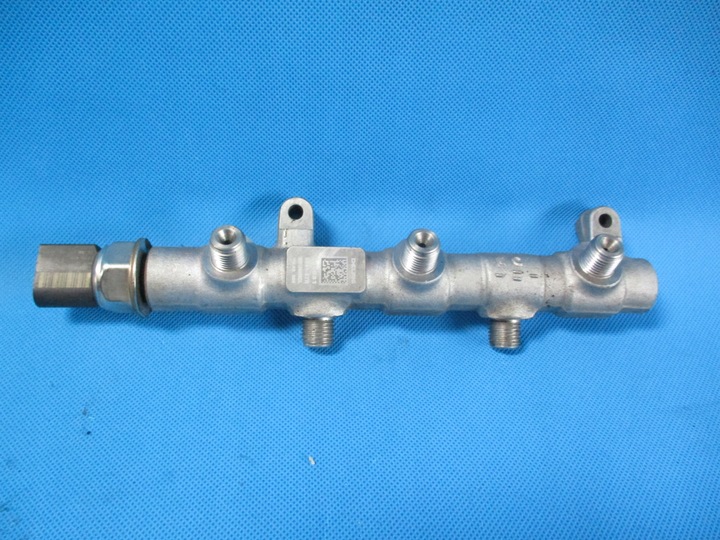 фото №1, Планка вприскувальний audi q5 ii 80a 3.0tdi 059130089dl