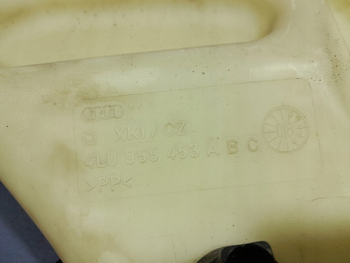фото №5, Audi q7 4l бачок помпа склоомивача ксенон 4l0955453a
