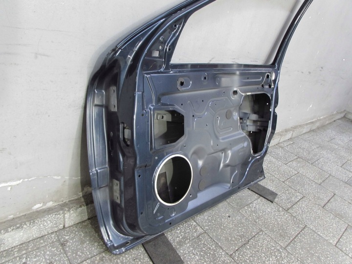 фото №10, Volvo s60 v70 ii xc70 00-10 двері перед праве