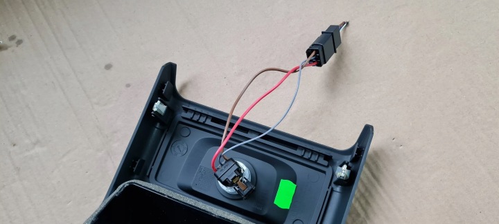фото №15, A5 8w захист тунелю решітка повітропровід зад гніздо 12v 8w0864376 a4 b9 8w