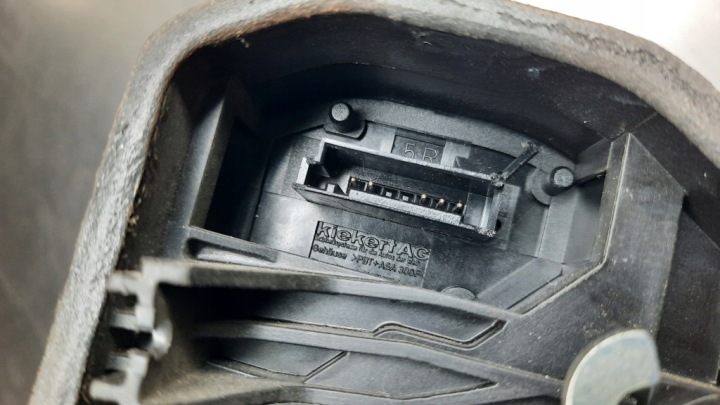 фото №5, Замок дверь зад заднее правое 5 pin 7167076 bmw e61 03-07r 2.0d