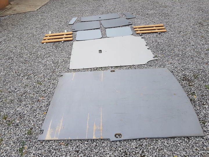 фото №14, Комплектна оббивка кузов / обшивки оббивка підлога / vw caddy iii 04-15