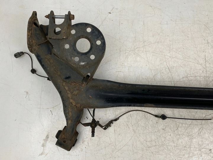 фото №6, 2013 toyota prius xw30 балка osi задней