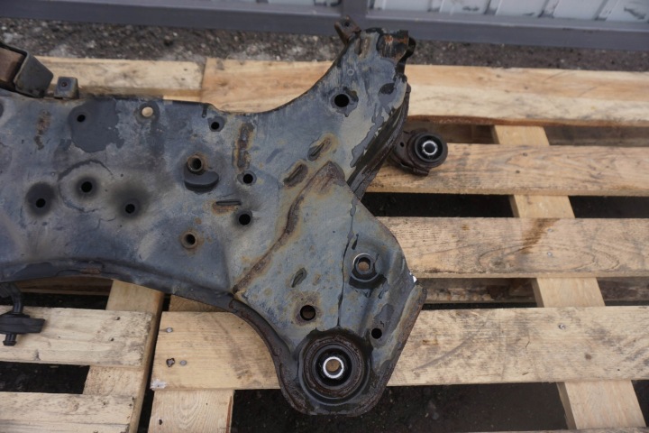 фото №9, Hyundai i40 2013r балка подвески подрамник тележка trawers 62401-32100