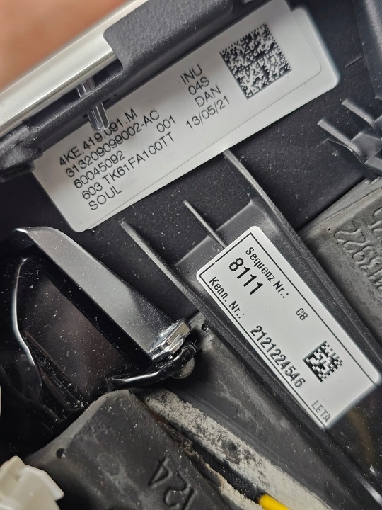 фото №13, Руль мультифункция кожа лепестки audi a8 d5 4ke419091m