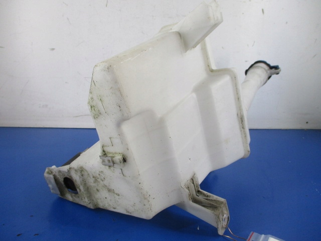 фото №7, Hyundai i30 i бак омывателя+ крышка+ помпа