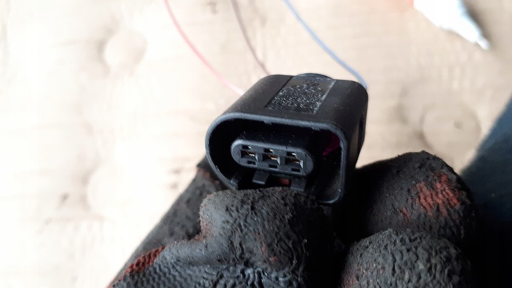 фото №11, S4 b8 рестайлинг a4 штекер разъём 8p0973722 a5 q5 a6