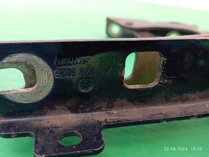 фото №11, Петлі капота rh + lh vw golf vi 6 5k0823301 5k0823302