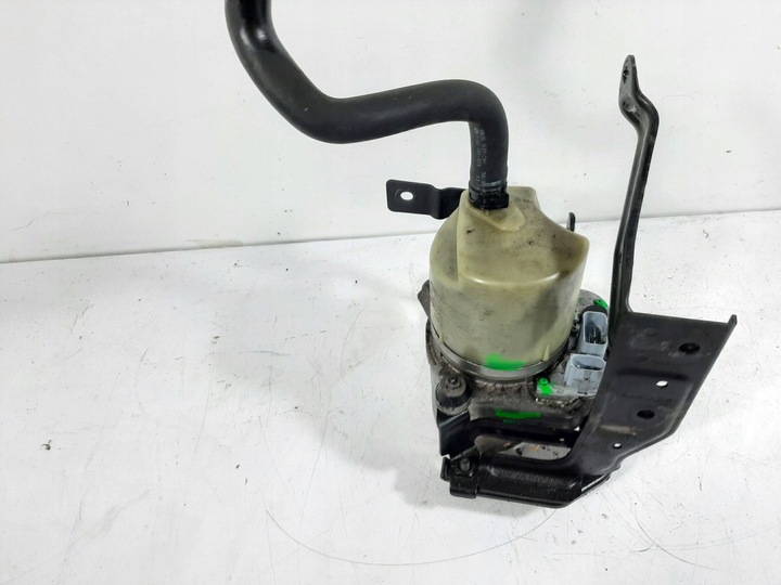 фото №13, Volvo s40 ii 1.6d 06r насос усилителя бачок 4n51-3k514ds 4n51-3531