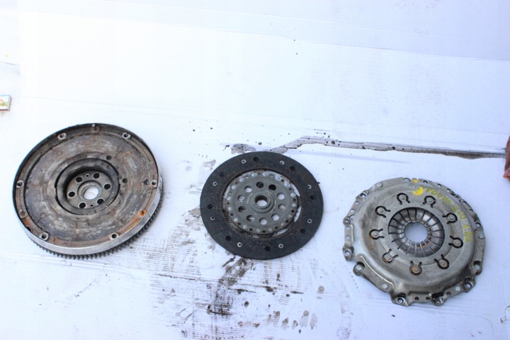 фото №2, Volvo s40 ii v50 1.8 b зчеплення диск притиск колесо двомасовий комплект