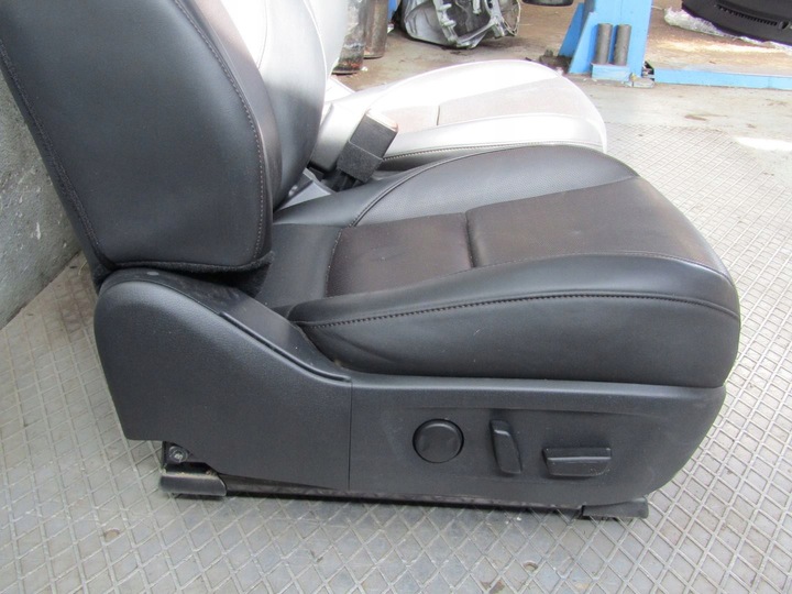 фото №10, Mazda 3 bp iv 23r сидіння лівий праві сидіння комплект сидінь диван kpl