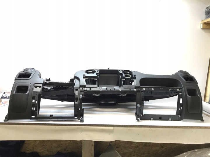 фото №8, Панель консоль капот master iii movano b 681000035r