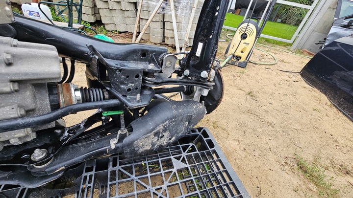 фото №11, Vw tiguan 5na tarraco q3 83a 4x4 подвешивание зад поворотный кулак рычаги p/l 23r