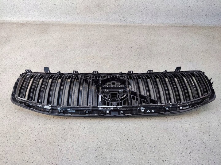 фото №8, Решётка радиатора решётка volvo s60 iii v60 ii