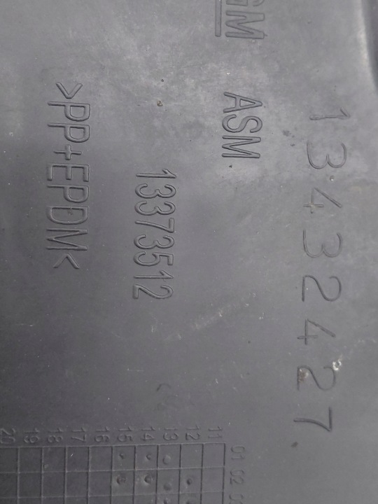 фото №7, Opel astra j iv підкрилок праве праве перед запчастина задня 13432427