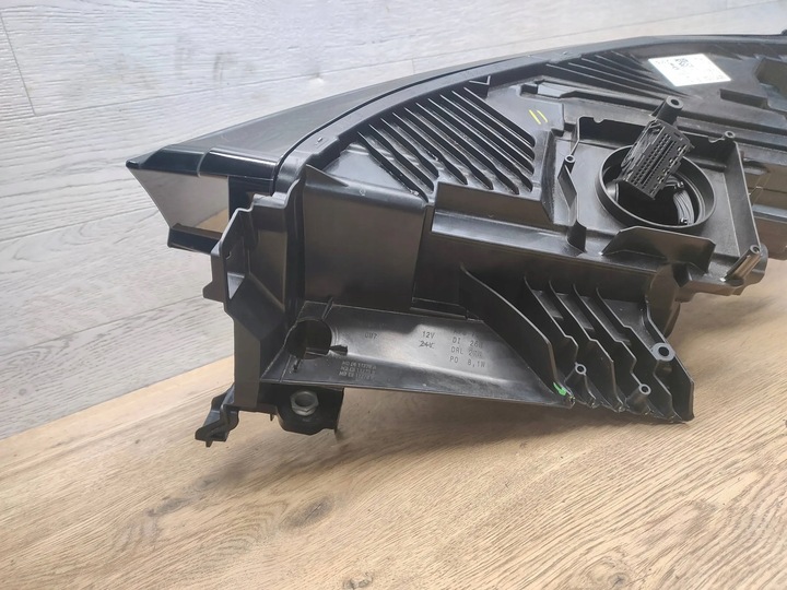 фото №6, Лампа передня права skoda enyaq crystal lighting 5lb941016h