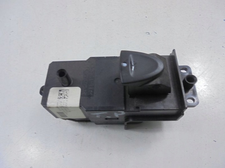 фото №7, Honda civic 8 viii выключатель стёкла зад правый 5d