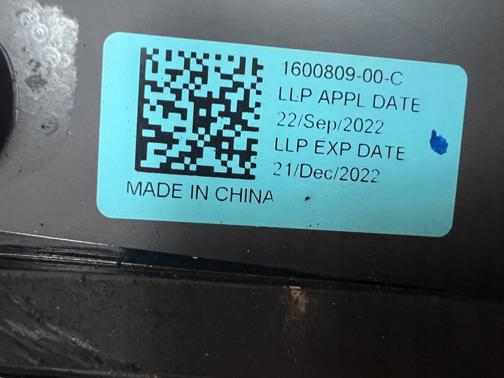 фото №13, Стекло боковая правые зад tesla модель y