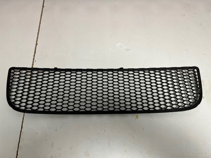 фото №8, Vw golf iv решітка радіатора решітка решітка бампера перед 1j0853677